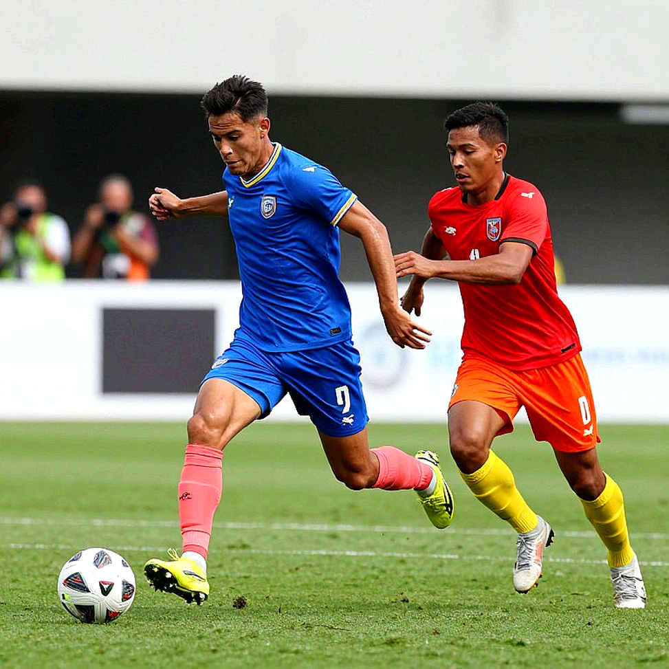 Two Heartbeats of a Continent: When the United States Sows Seeds and Mexico Keeps the Flame Two Heartbeats of a Continent: When the United States Sows Seeds and Mexico Keeps the Flame