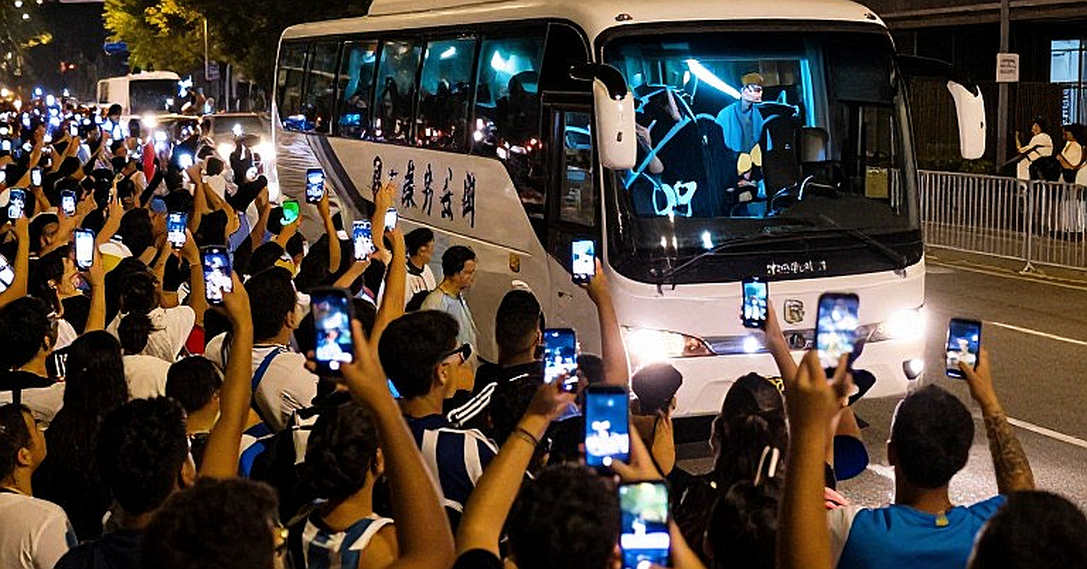 V.League giữa kỳ chuyển nhượng: Đọc tín hiệu trong tiếng ồn