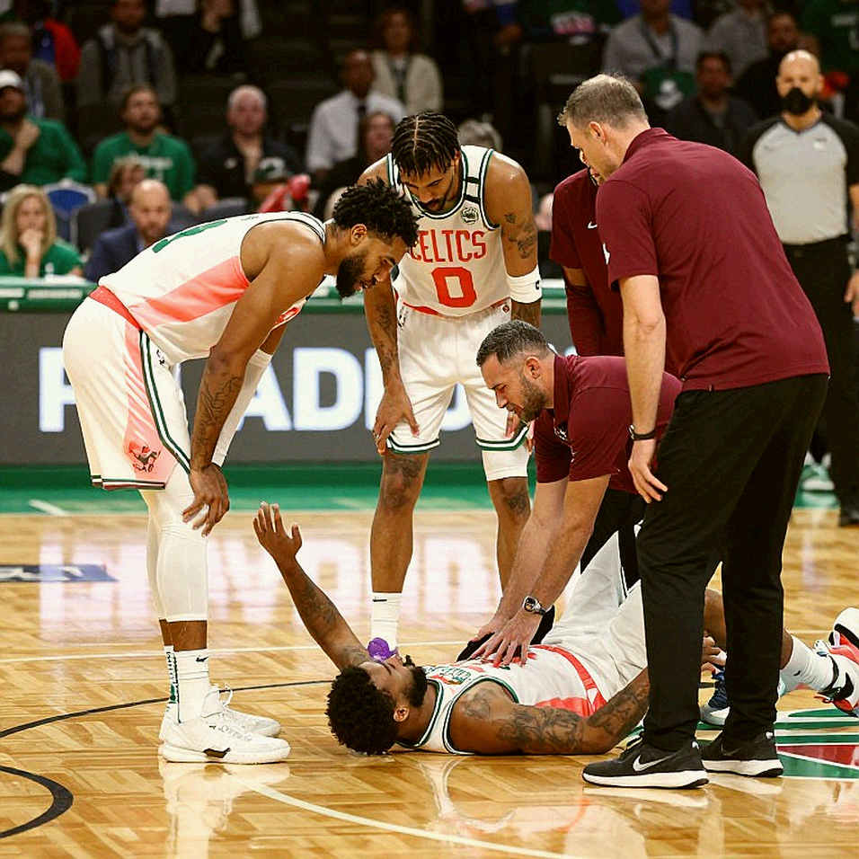The Second Apron: The Hidden Clause Quietly Rewriting the NBA Trade Rulebook