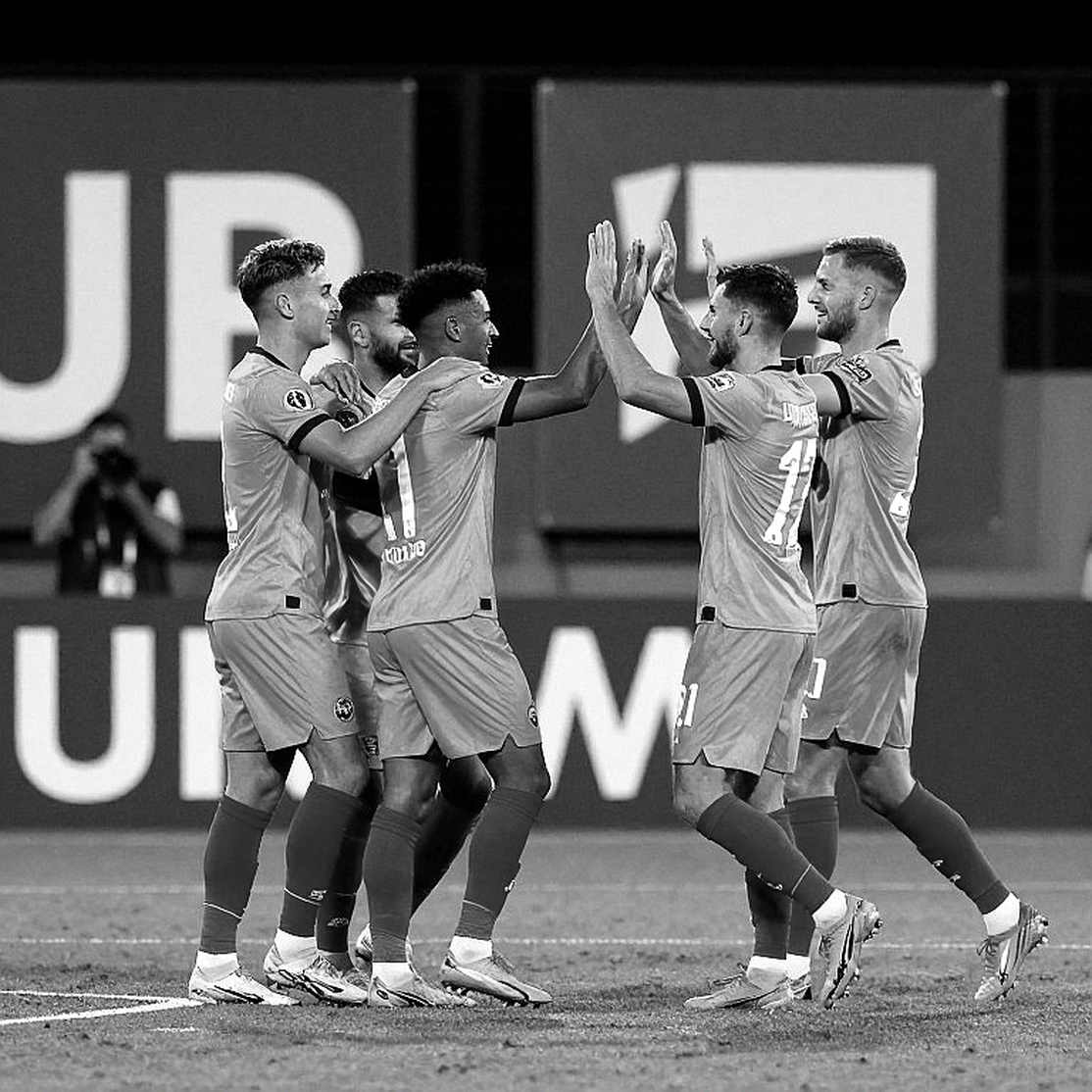 Ronaldo và Bồ Đào Nha: một tin đồn ba tầng và một tiền đề không đứng vững Ronaldo và Bồ Đào Nha: một tin đồn ba tầng và một tiền đề không đứng vững