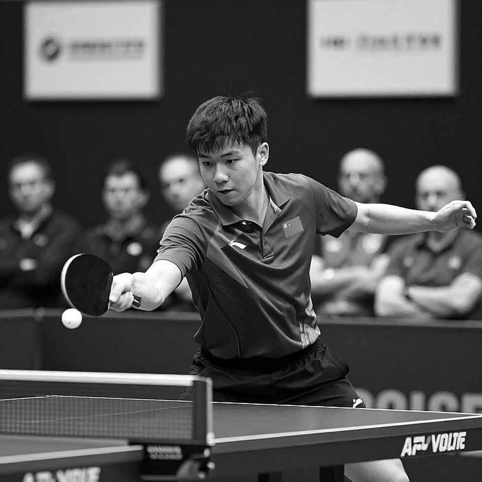 Ba game thắng cách biệt hai điểm: Moyland và Zhang thoát hiểm trước Ai Cập ở China Smash 2026