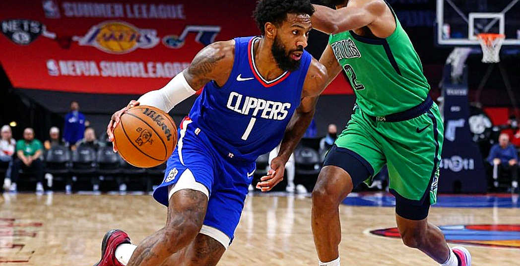 Paul George vượt Kyle Korver với 2.451 quả ba điểm: bảng xếp hạng lịch sử đang thưởng cho khối lượng thi đấu
