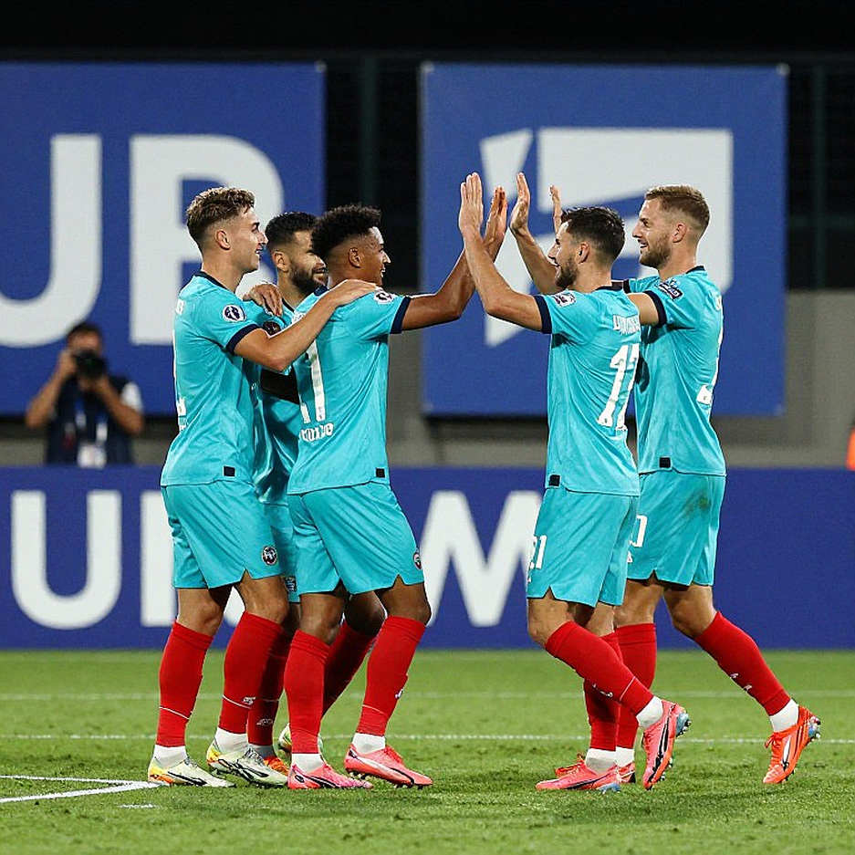 Hợp đồng cho mượn của Ter Stegen: Khi Barcelona biến thủ môn thành tài sản để tái định giá