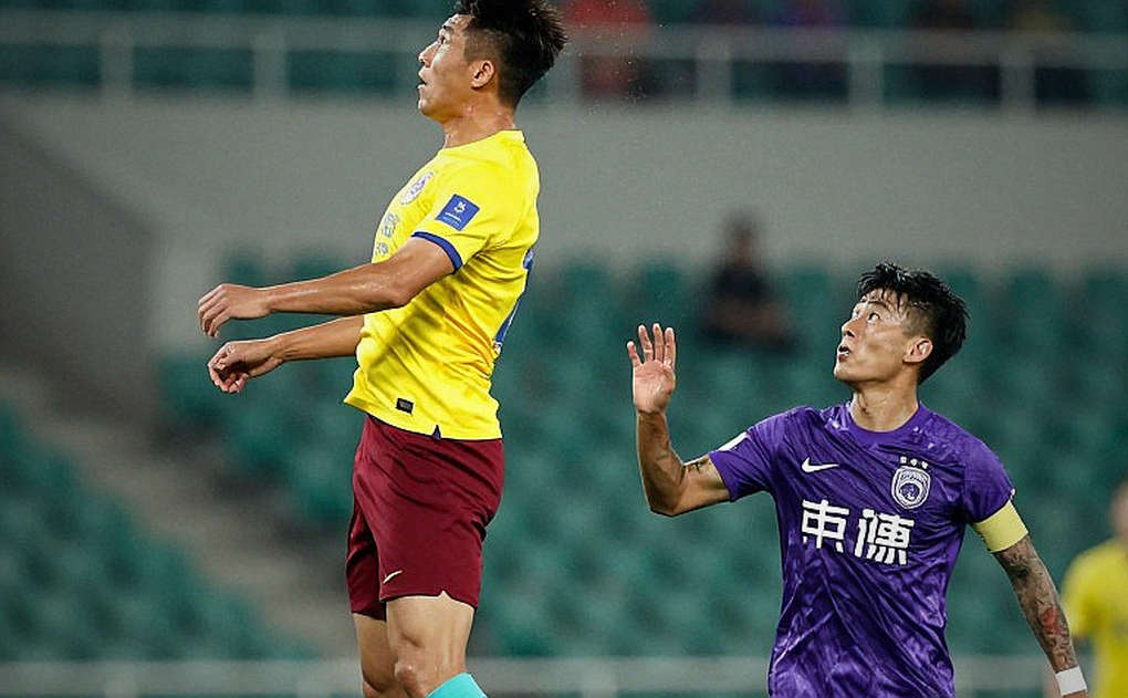 Bóng đá Việt Nam năm 2026: Mùa giải của những bước chạy không hào quang
