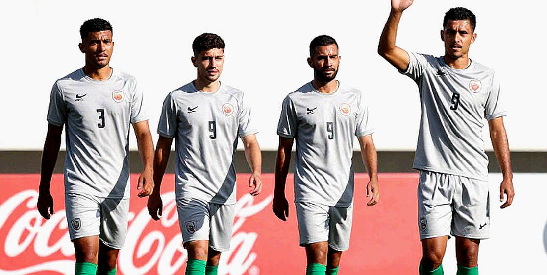 Triều Tiên 2-0 Trung Quốc: Bàn phản lưới phút 53 và mô thức khoan cánh trái mở cửa chung kết Asian Games Triều Tiên 2-0 Trung Quốc: Bàn phản lưới phút 53 và mô thức khoan cánh trái mở cửa chung kết Asian Games